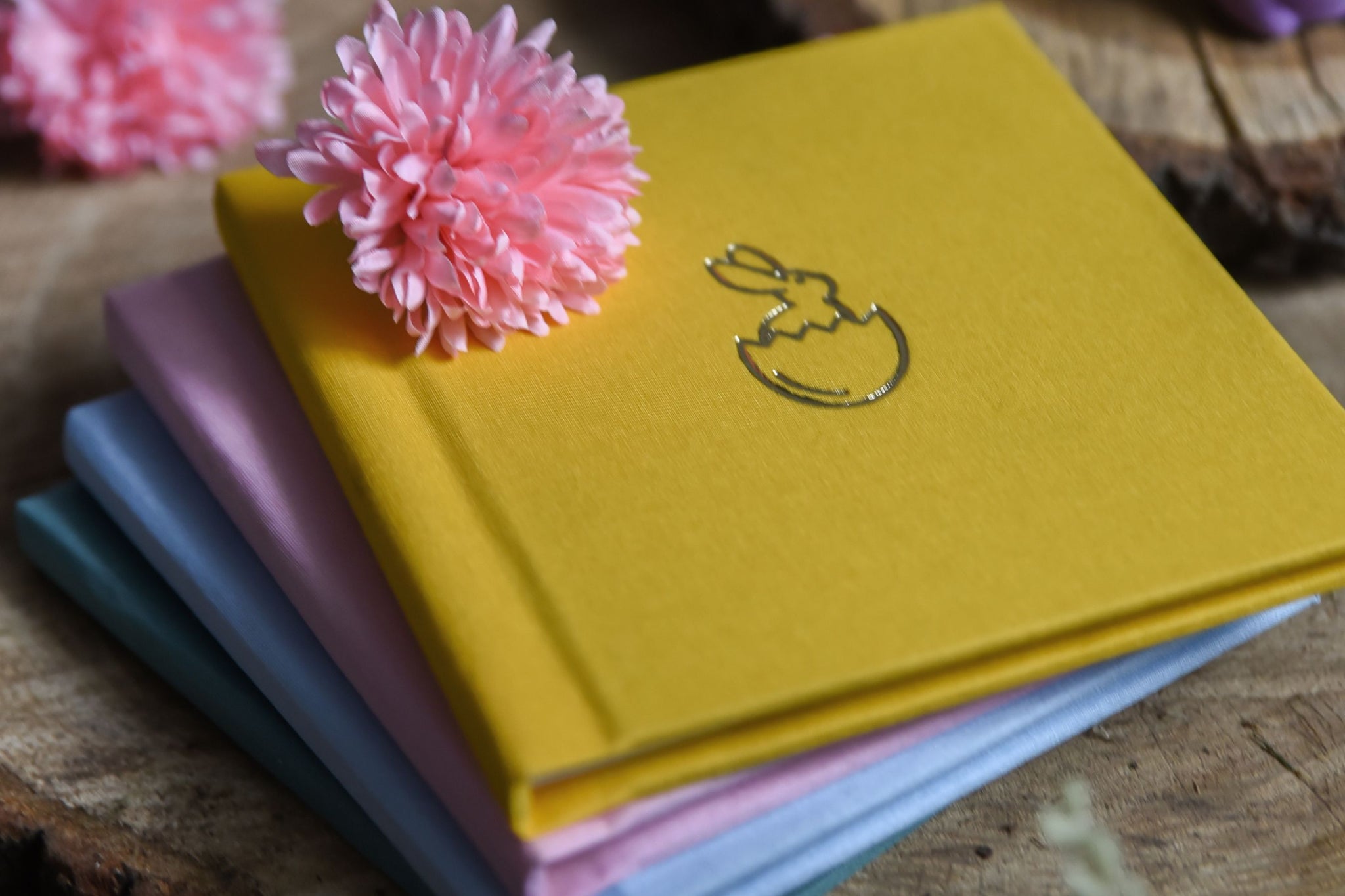 6x6 Easter Pocket AriaBook QtAlbums 6x6-easter-pocket-ariabook-qtalbums