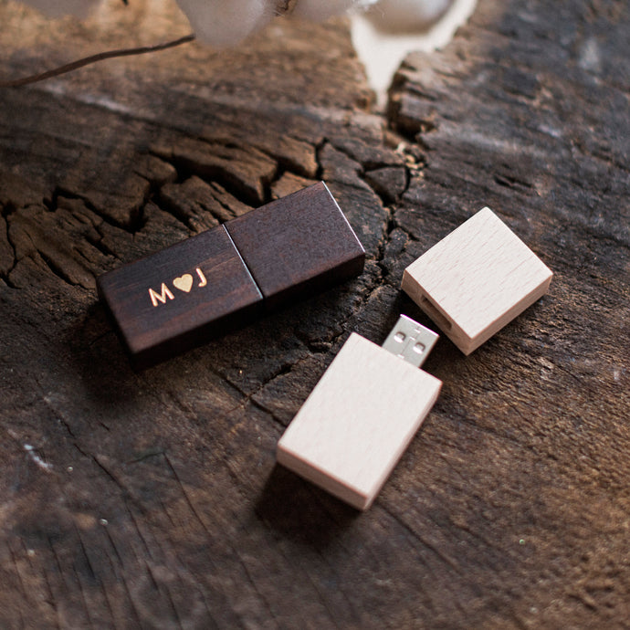 Wooden USB Drives - 10 individually personalized pcs